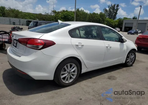 2017 Kia Forte Lx z USA, uszkodzony, nr VIN 3KPFL4A73HE015499